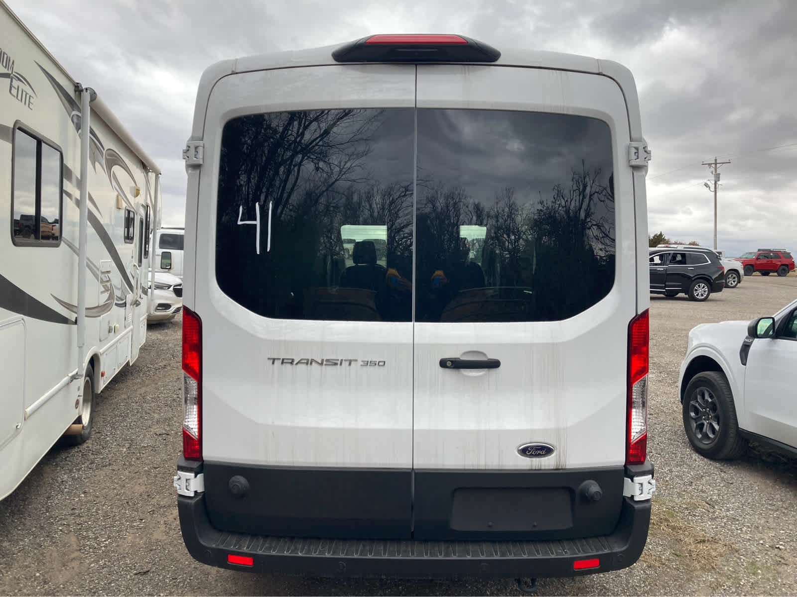 2024 Ford Transit T-350 148" Med Rf 9500 GVWR RWD